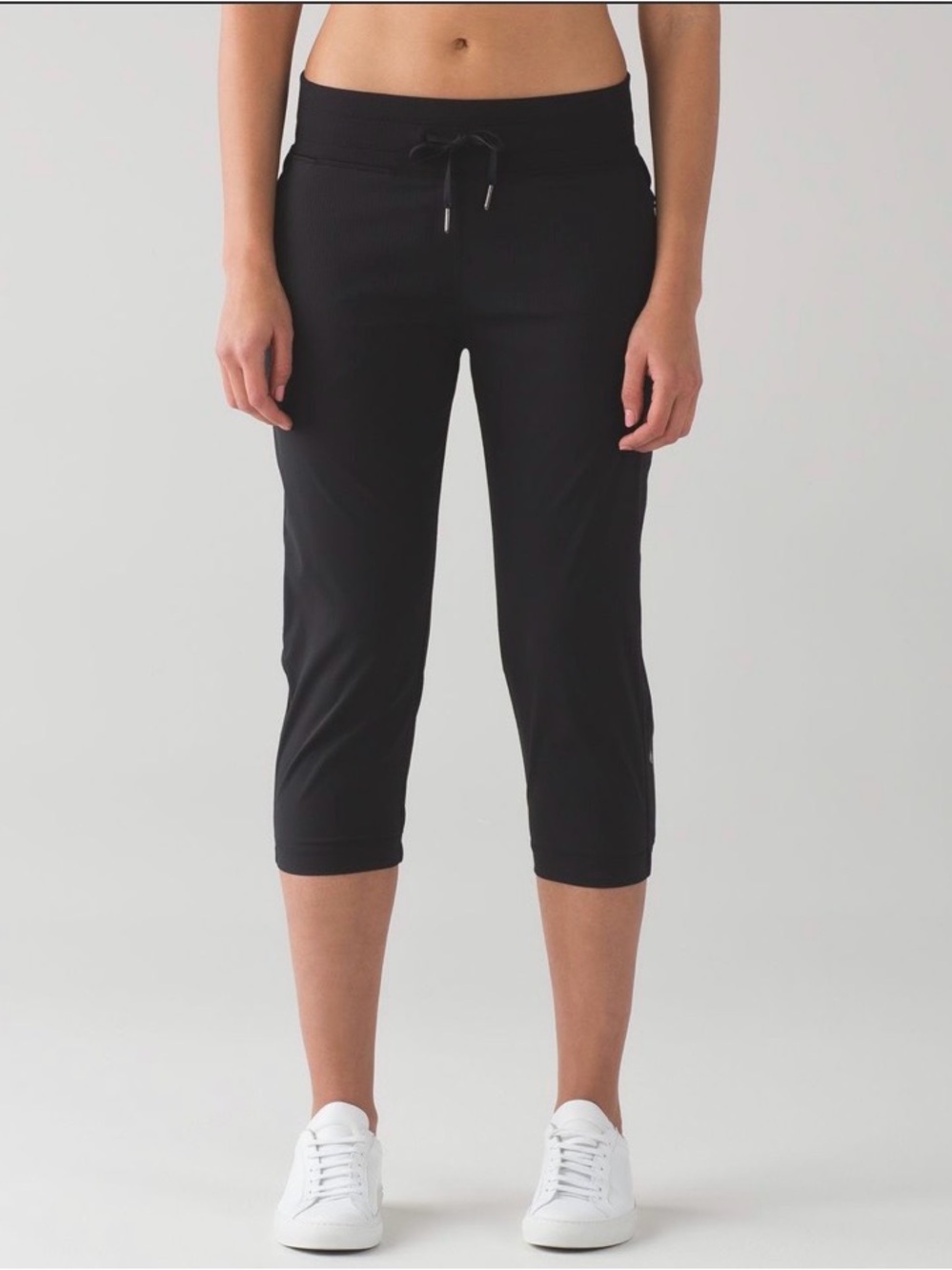 Lululemon Studio Crop II *Pockets